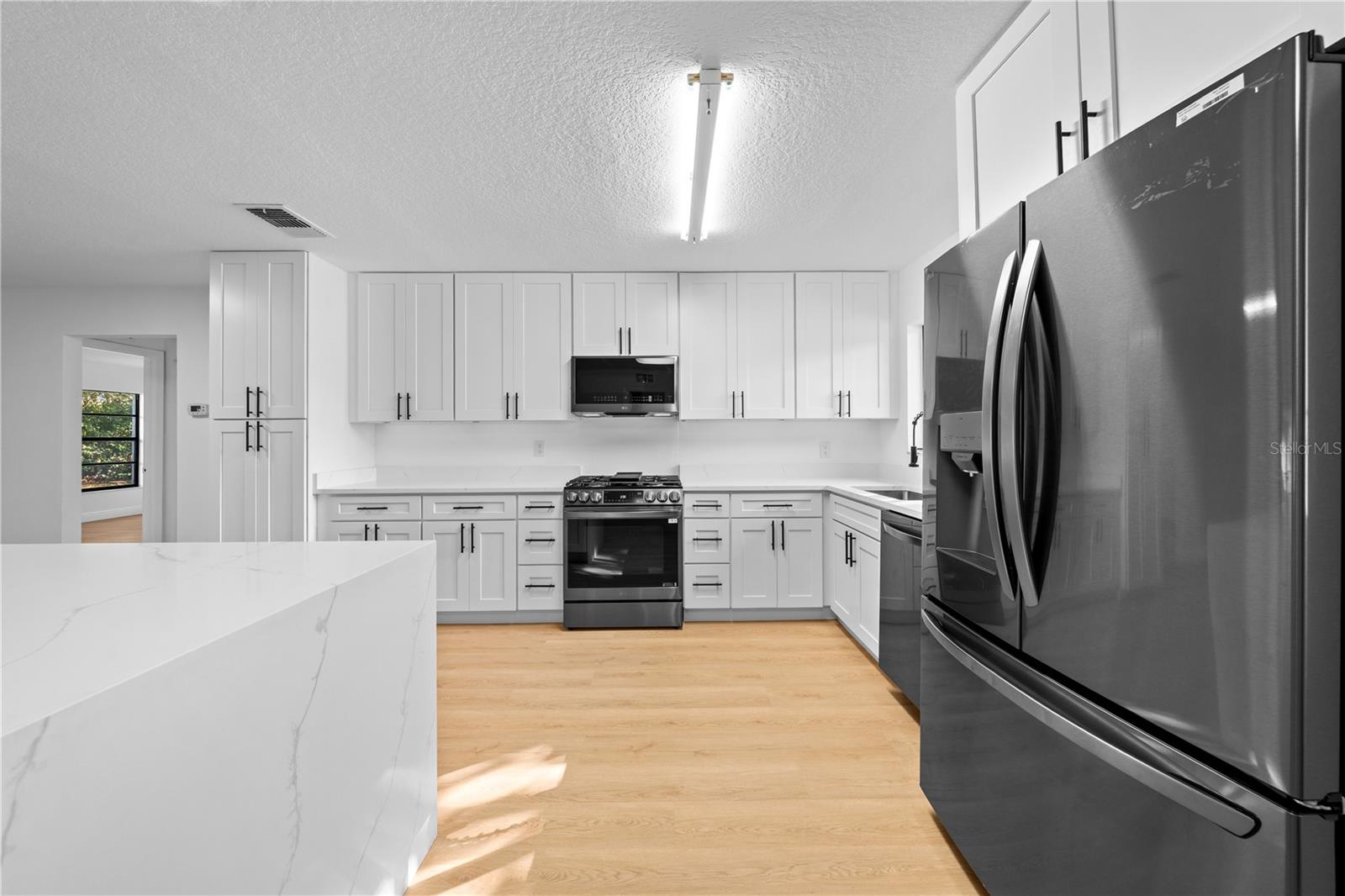 Image 10 of 41 For 5003 Gardengate Lane