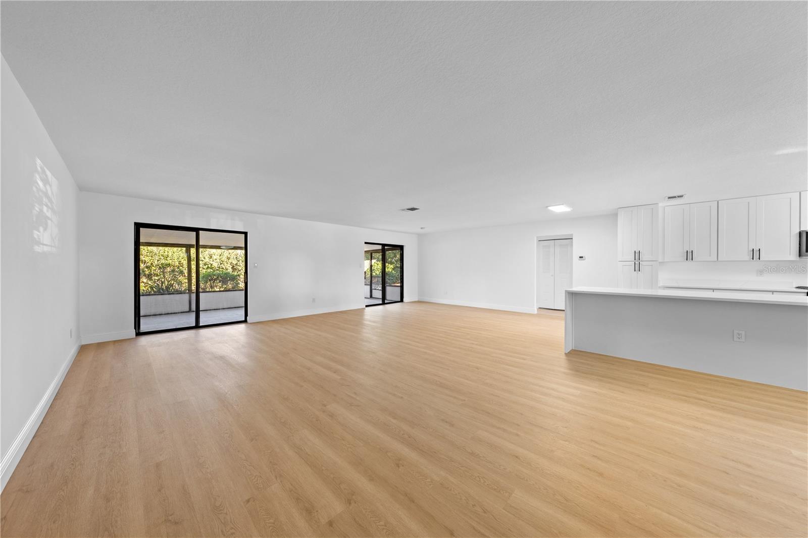 Image 14 of 41 For 5003 Gardengate Lane