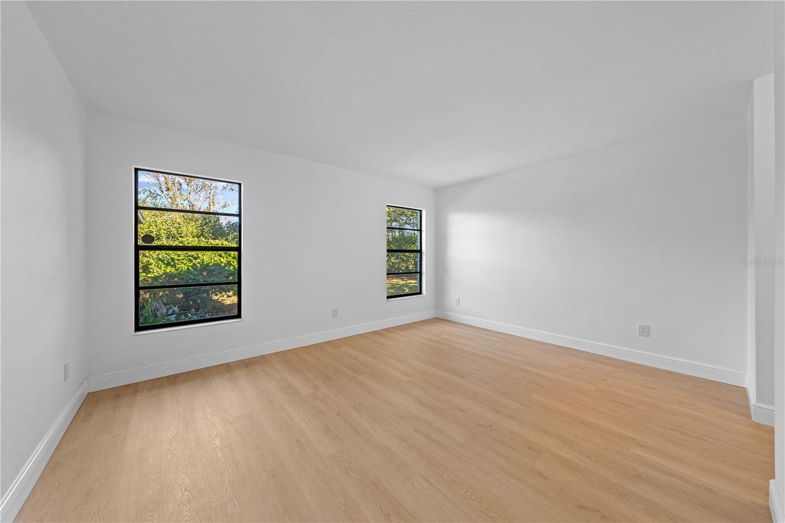 Image 24 of 41 For 5003 Gardengate Lane