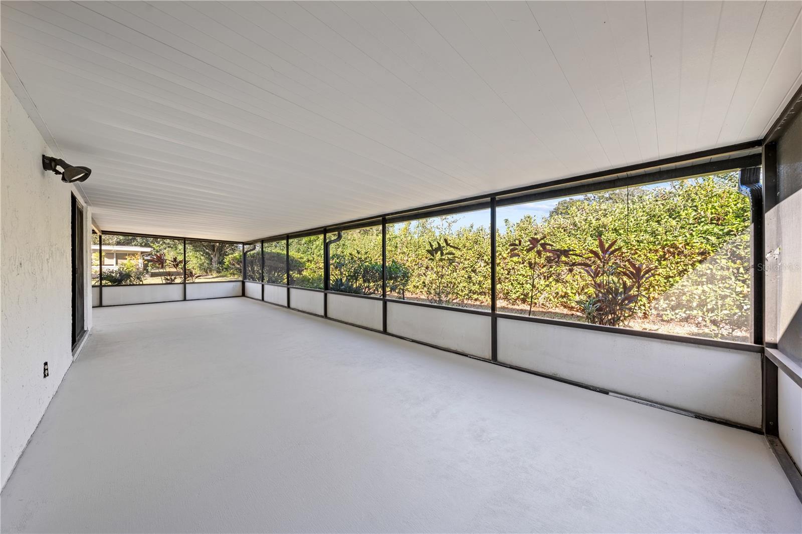 Image 34 of 41 For 5003 Gardengate Lane