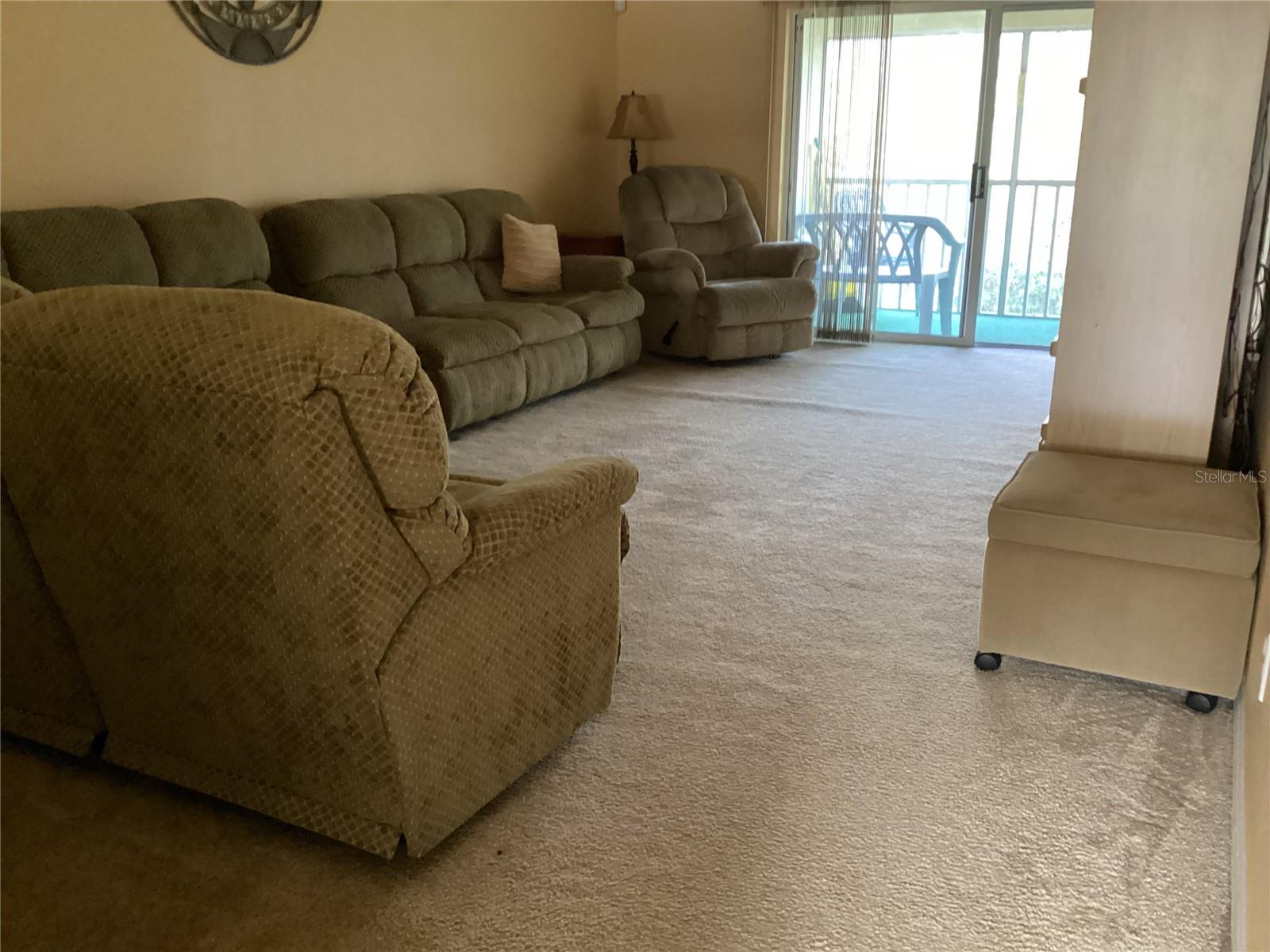 Image 17 of 45 For 13931 Timberland Drive 202