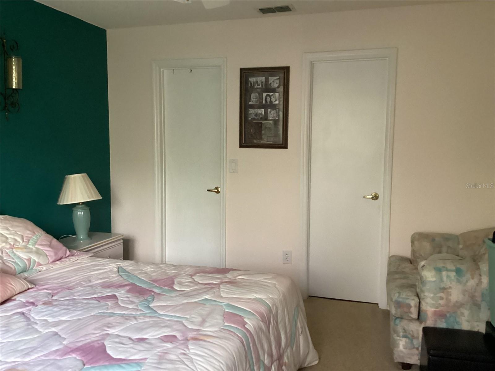 Image 8 of 45 For 13931 Timberland Drive 202