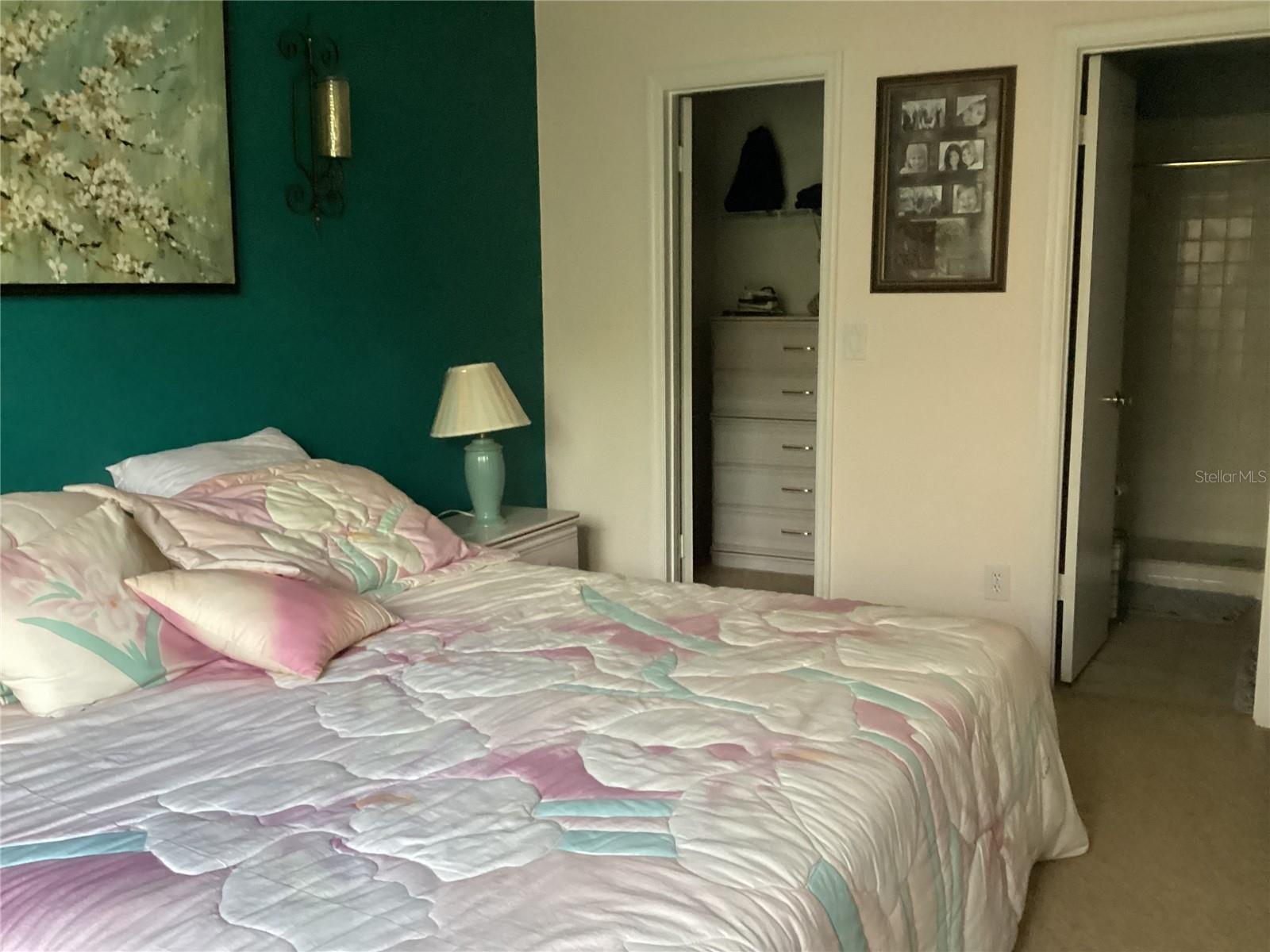 Image 9 of 45 For 13931 Timberland Drive 202