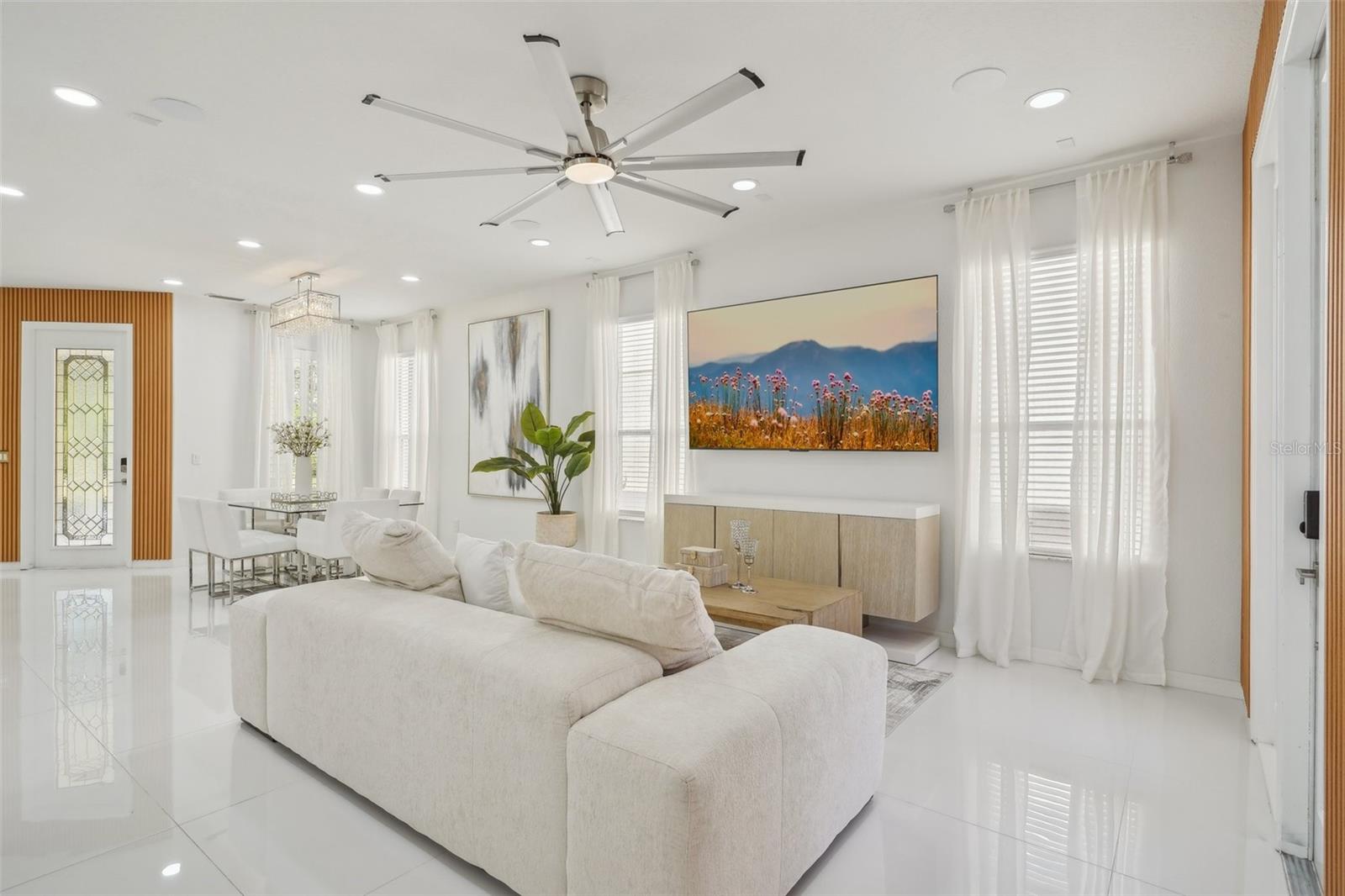 Image 10 of 51 For 6632 Pasturelands Pl