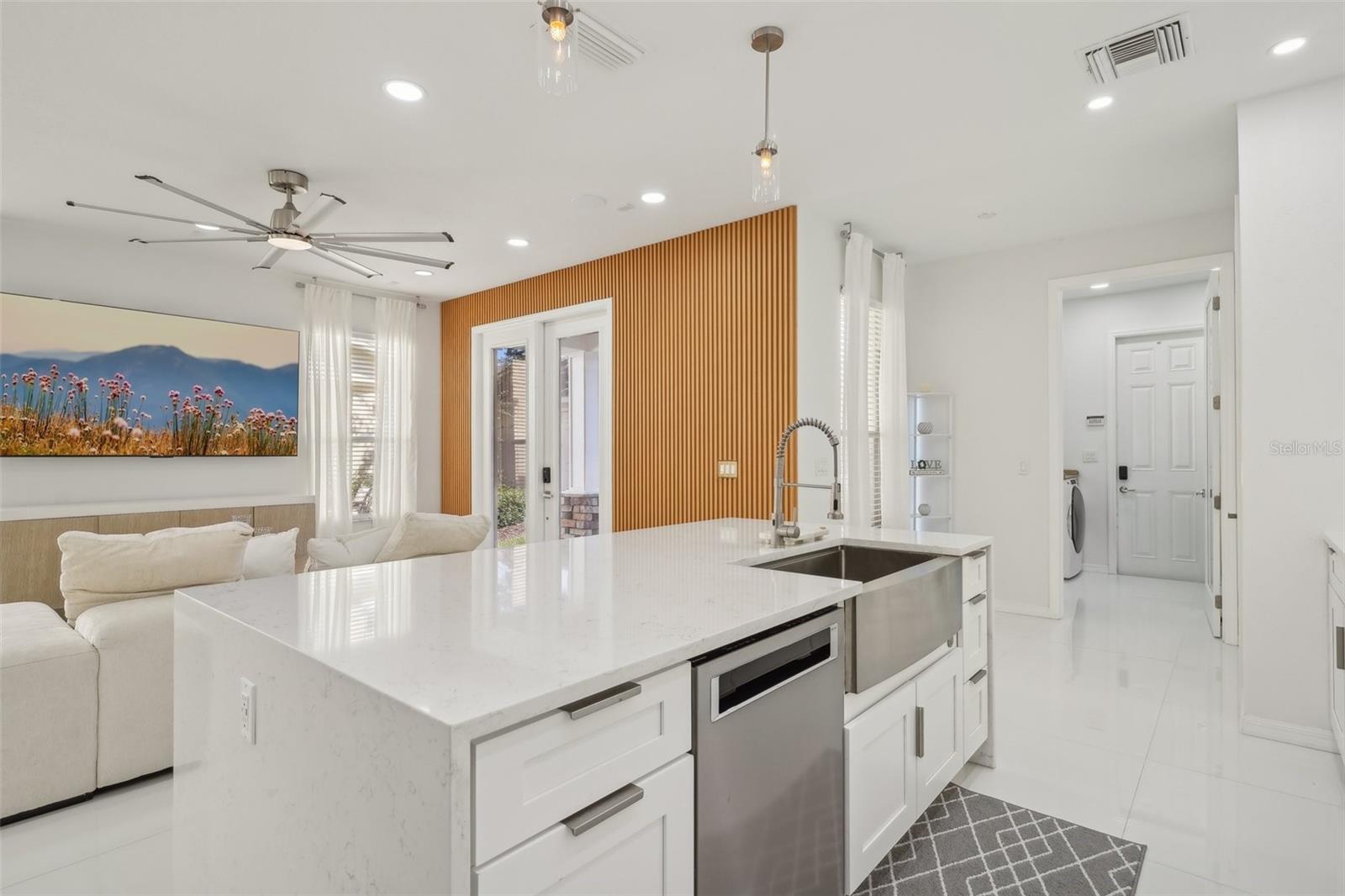 Image 15 of 51 For 6632 Pasturelands Pl