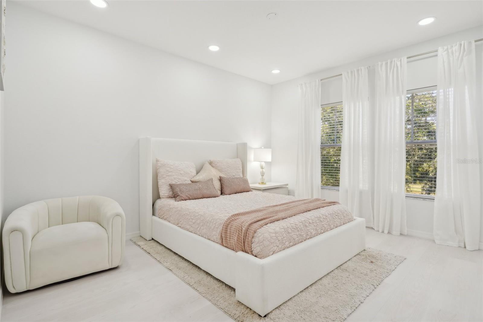 Image 29 of 51 For 6632 Pasturelands Pl