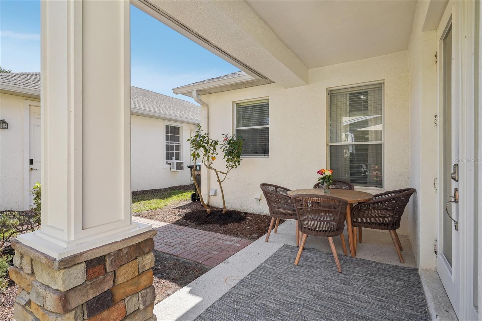 Image 31 of 51 For 6632 Pasturelands Pl