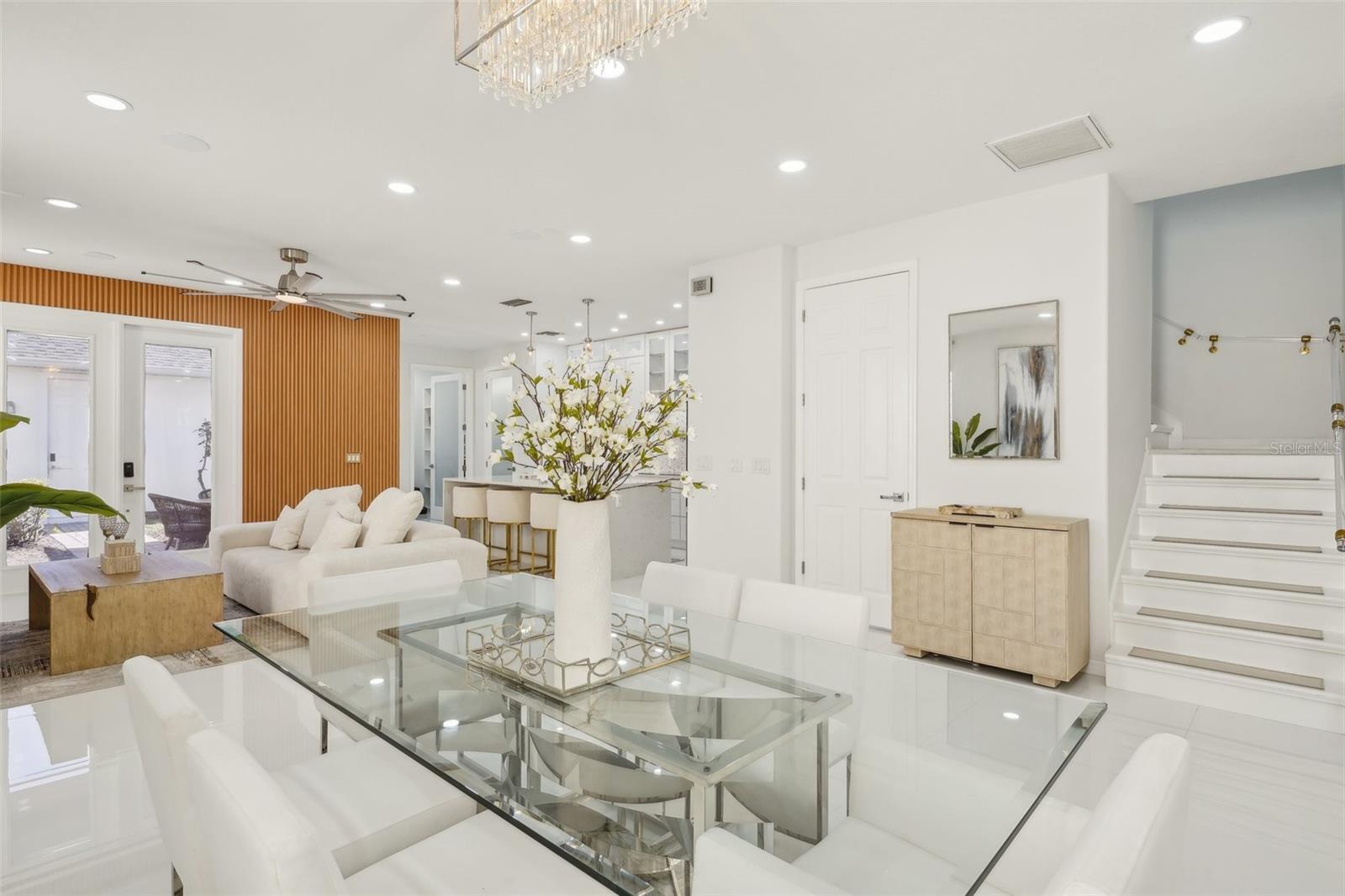 Image 7 of 51 For 6632 Pasturelands Pl