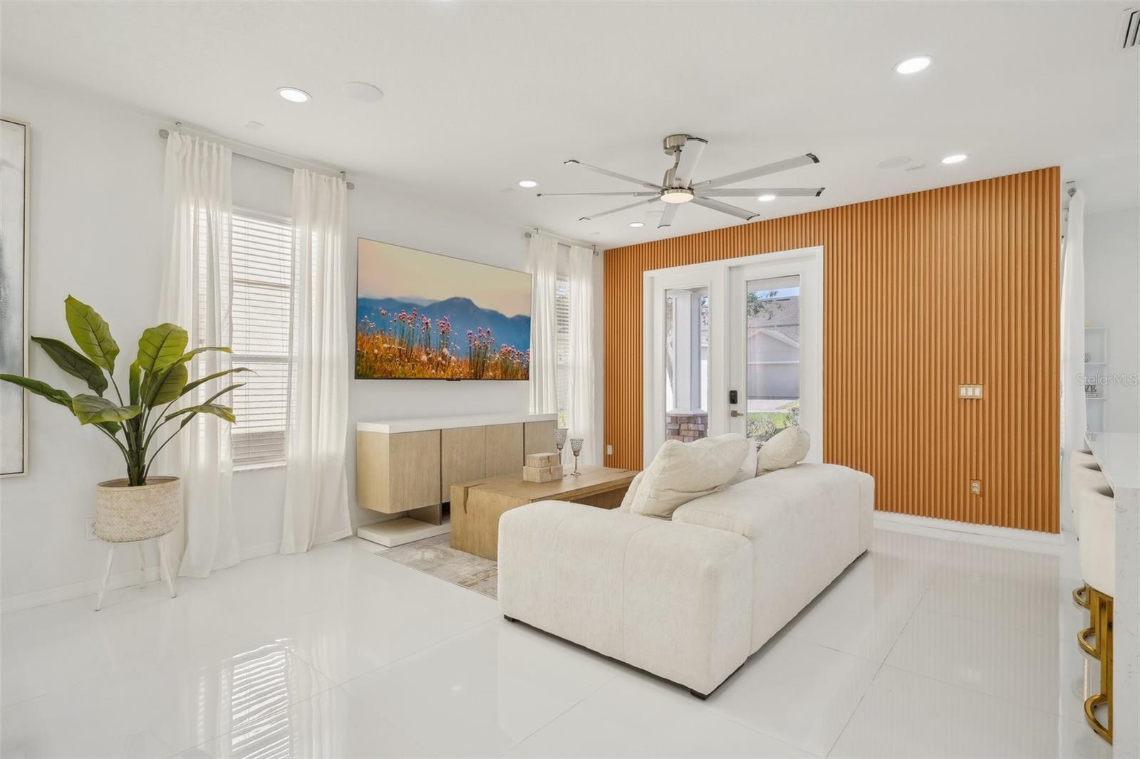 Image 8 of 51 For 6632 Pasturelands Pl