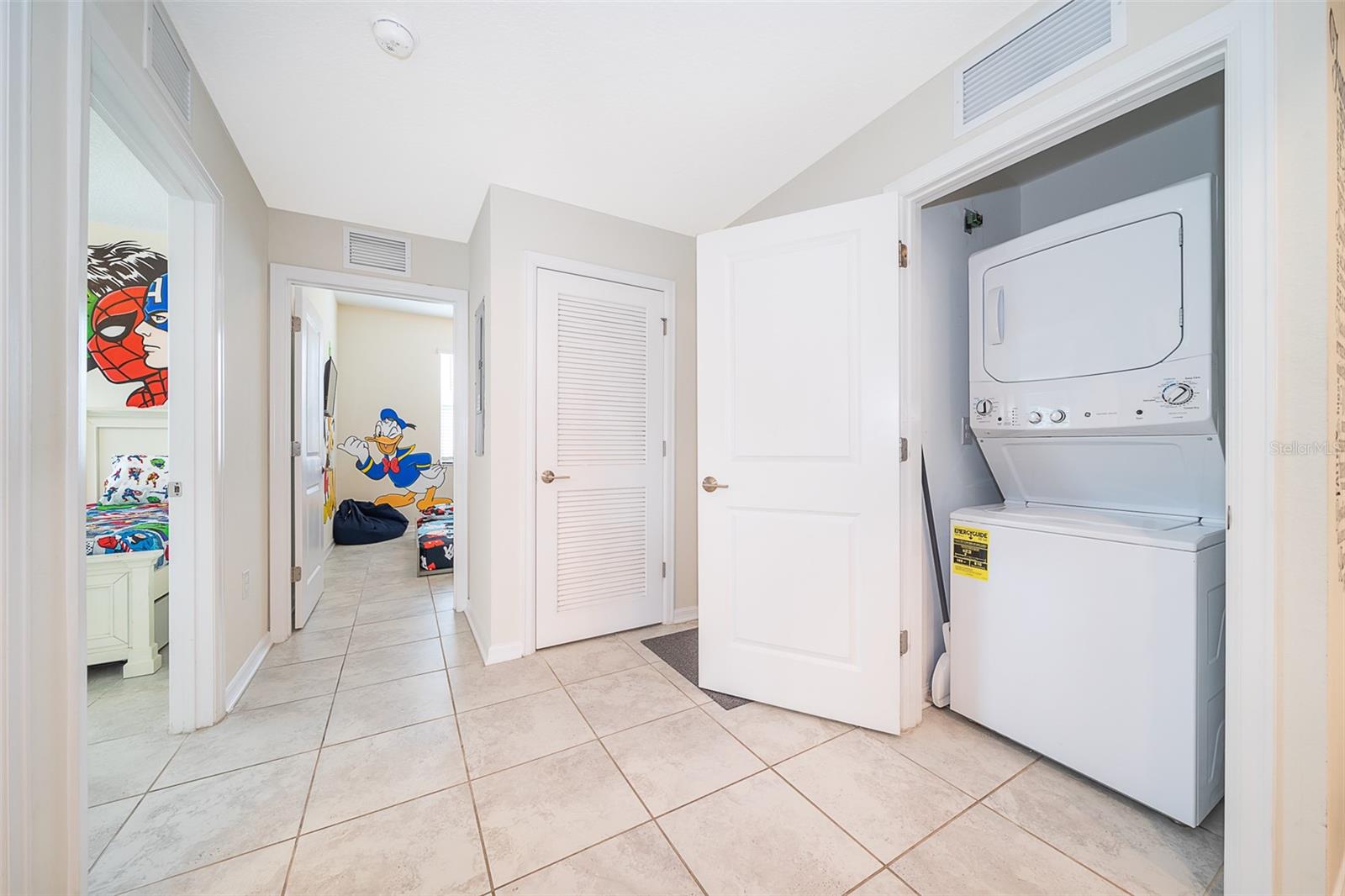 Image 16 of 25 For 3180 Paradox Circle 108