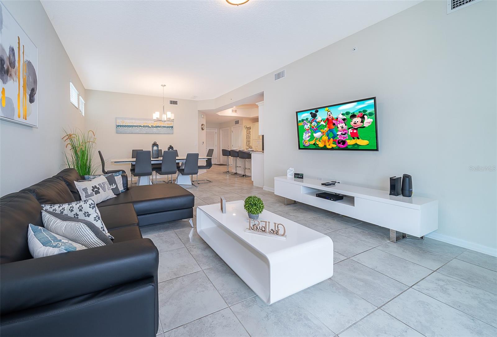 Image 3 of 25 For 3180 Paradox Circle 108