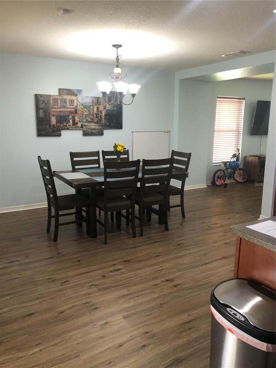 Image 4 of 6 For 2419 Lacerta Drive