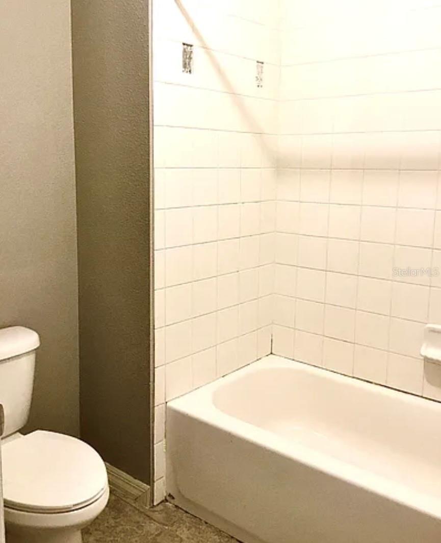 Image 11 of 18 For 580 Pacito Way