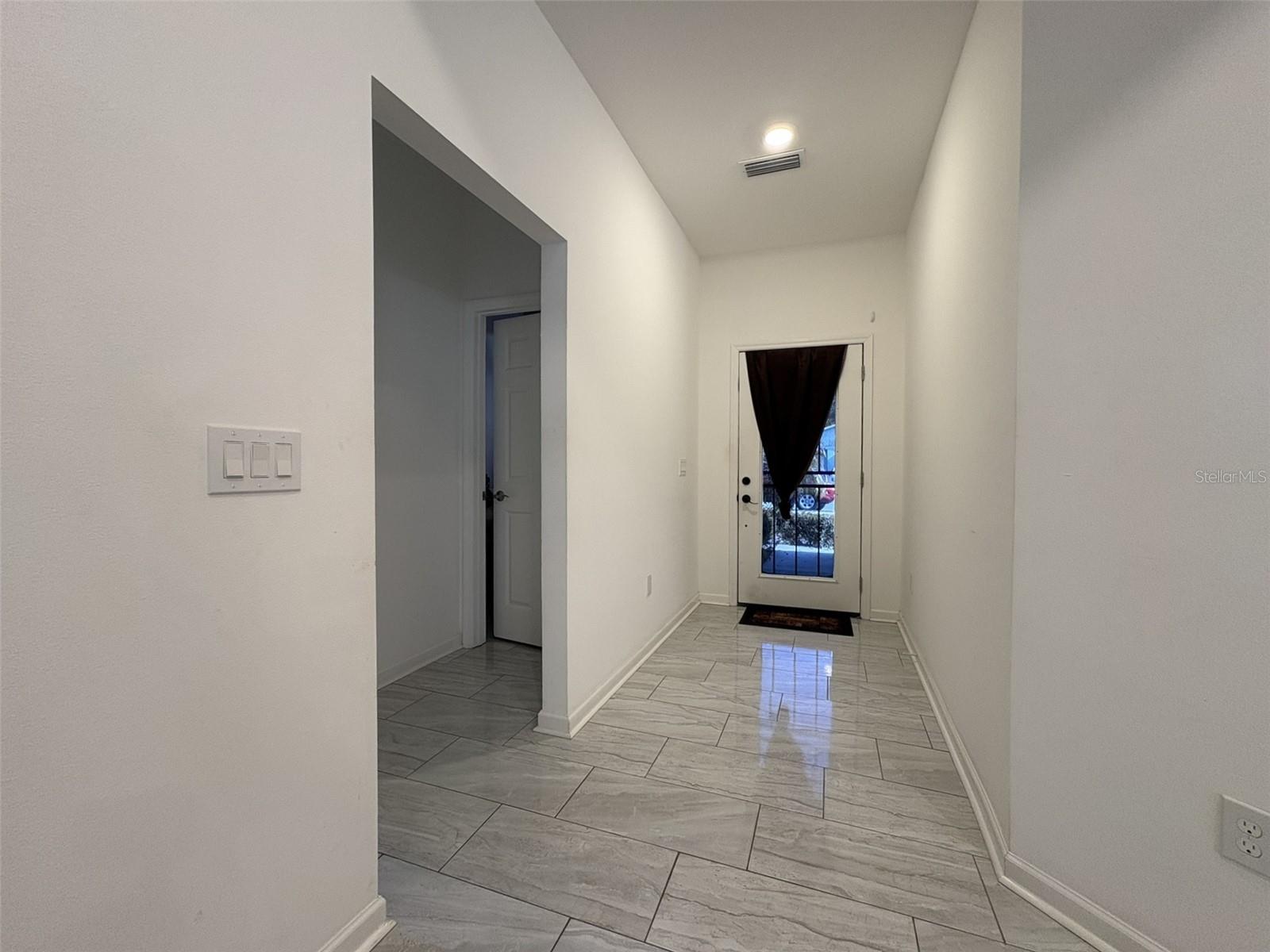 Image 4 of 31 For 22 Deacon Jones Boulevard