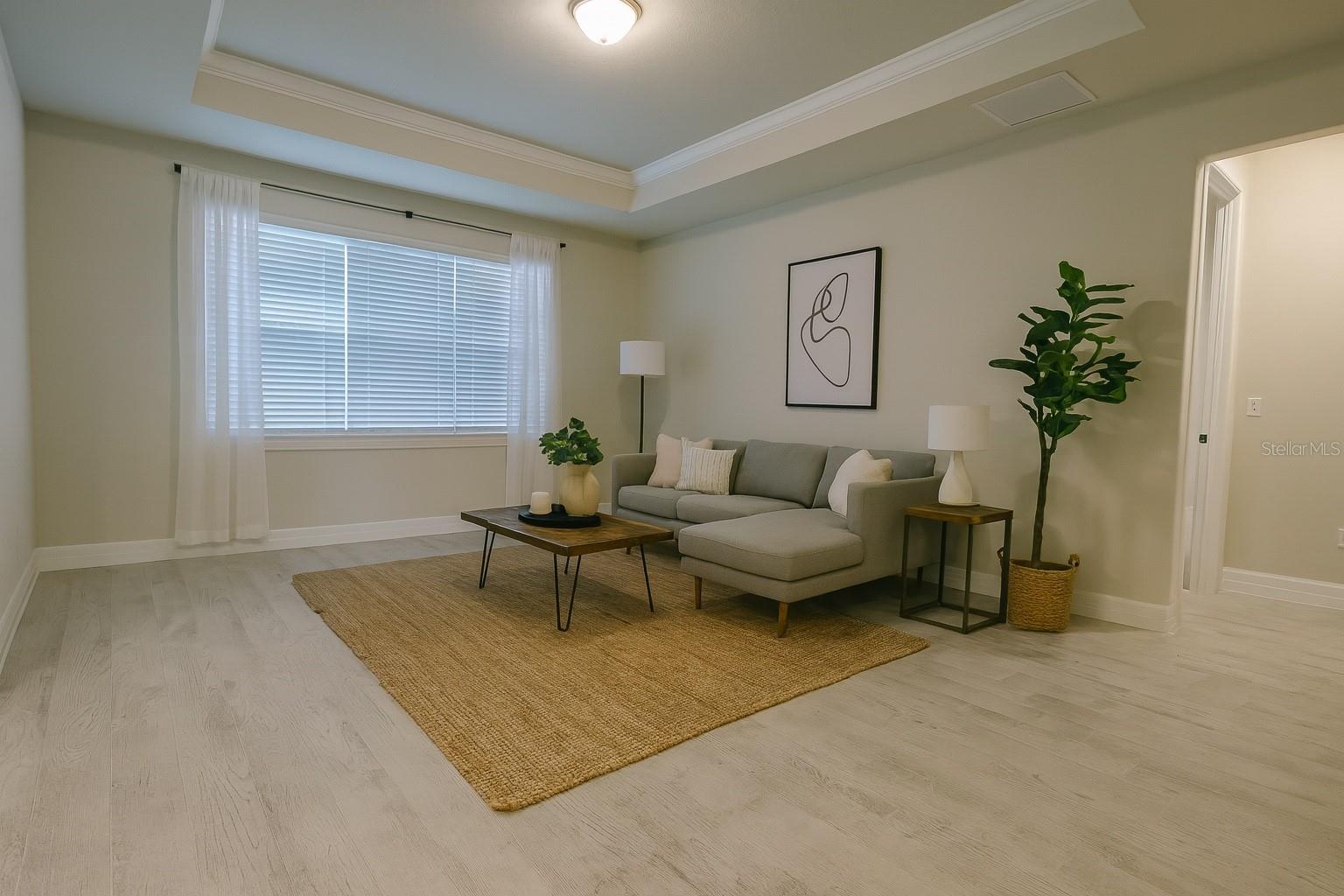 Image 5 of 16 For 7415 Olivewood Avenue