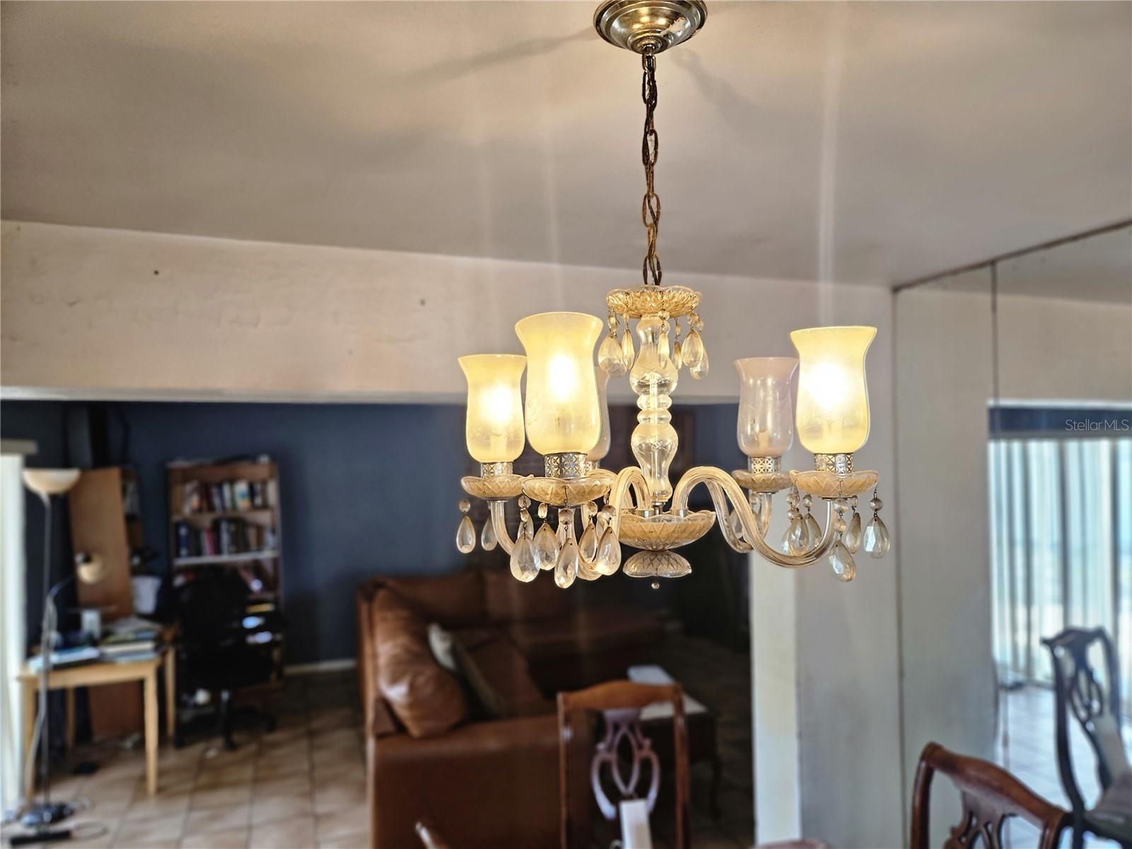 Image 10 of 40 For 4930 Hernandes Drive