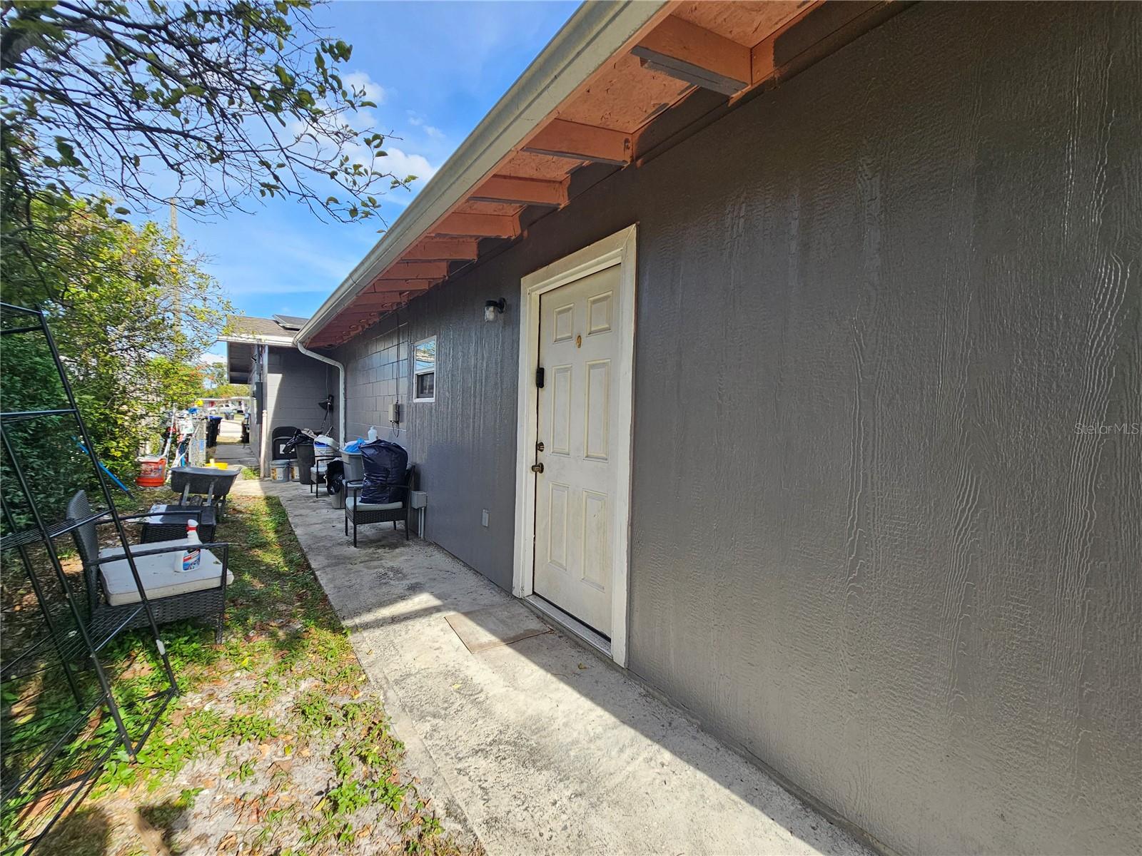 Image 31 of 40 For 4930 Hernandes Drive