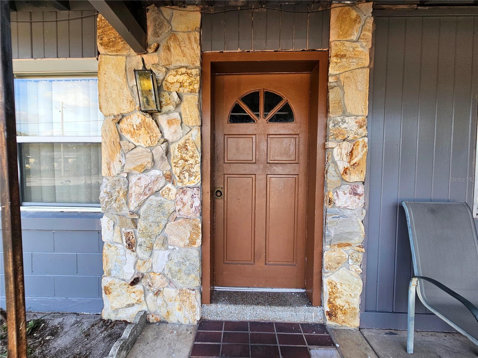 Image 4 of 40 For 4930 Hernandes Drive