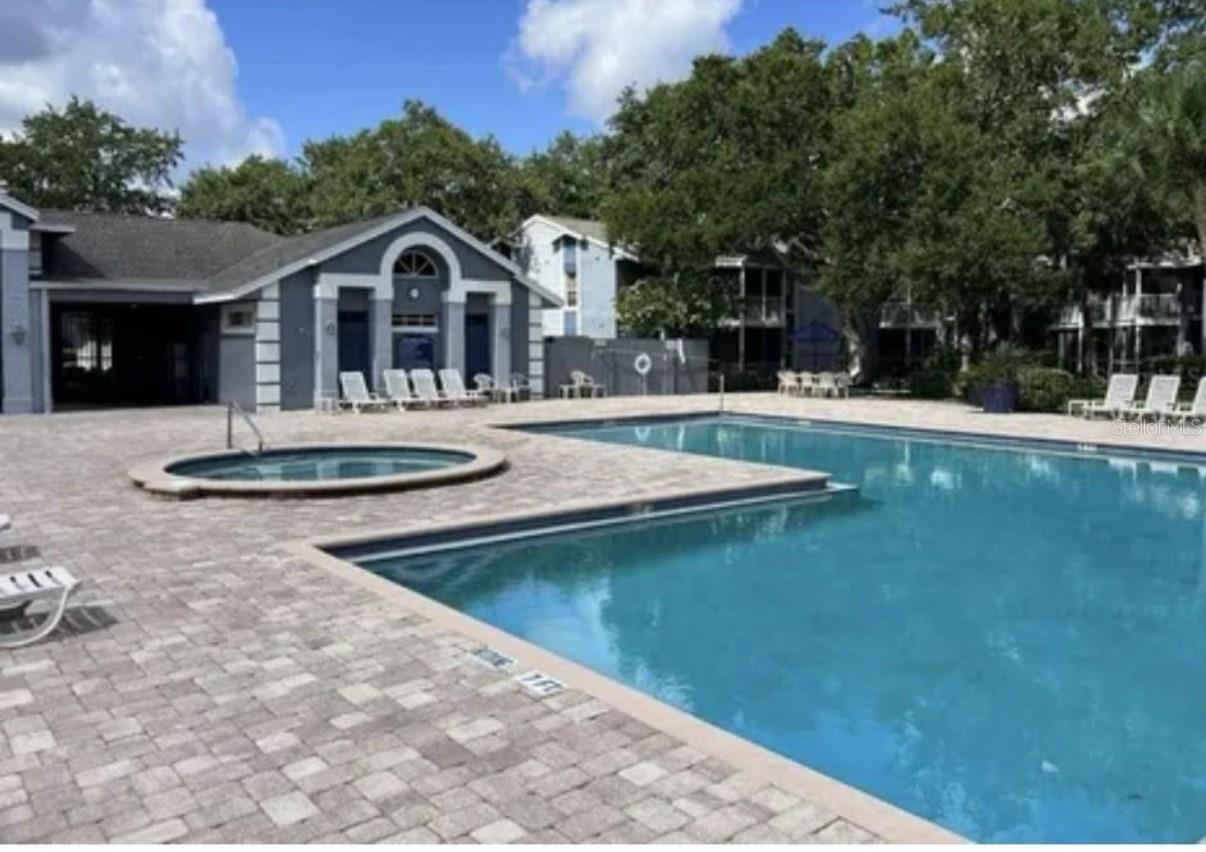 Image 12 of 28 For 3827 Bay Club Circle 204