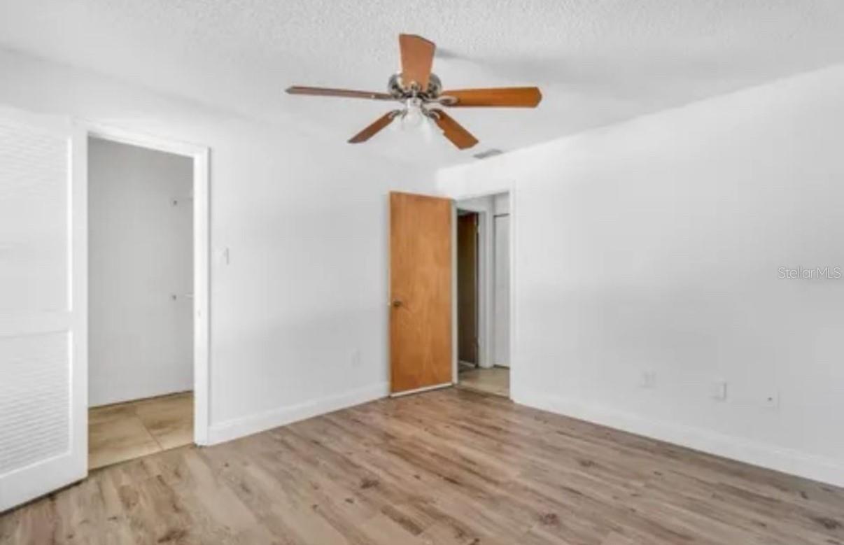 Image 15 of 28 For 3827 Bay Club Circle 204