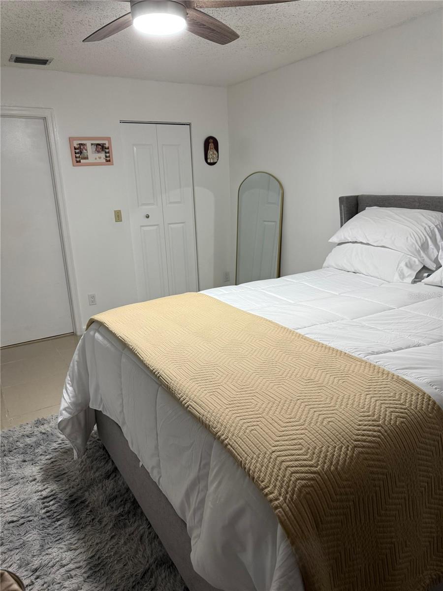 Image 7 of 12 For 12224 Royal Palm Blvd  D5