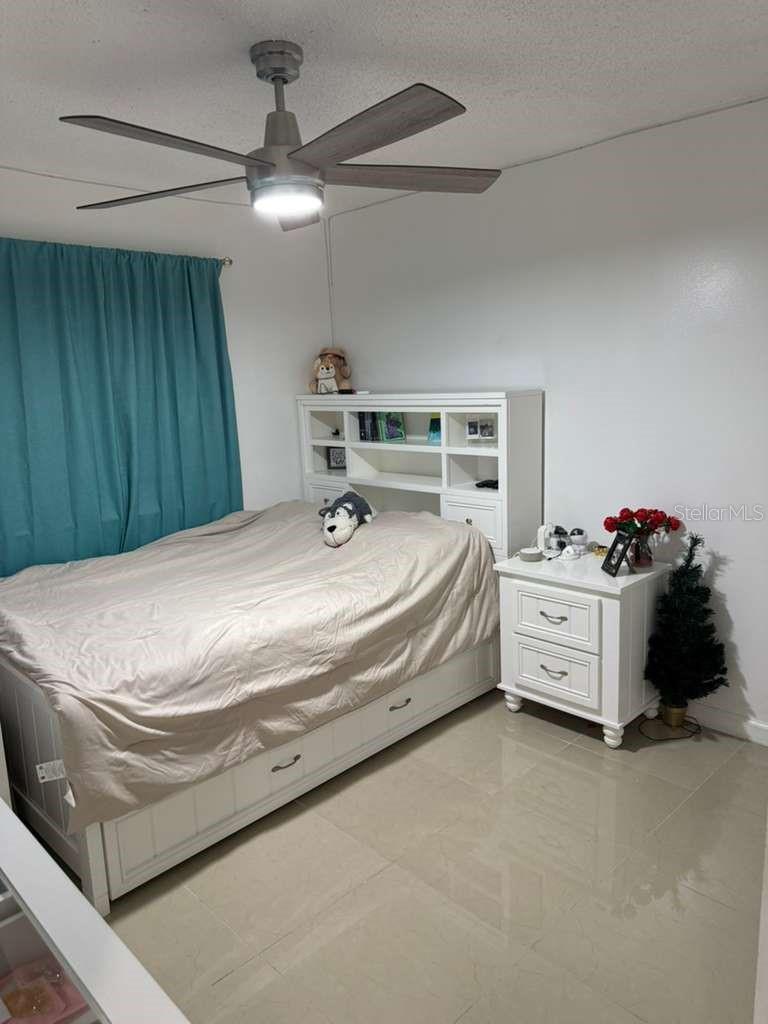 Image 9 of 12 For 12224 Royal Palm Blvd  D5