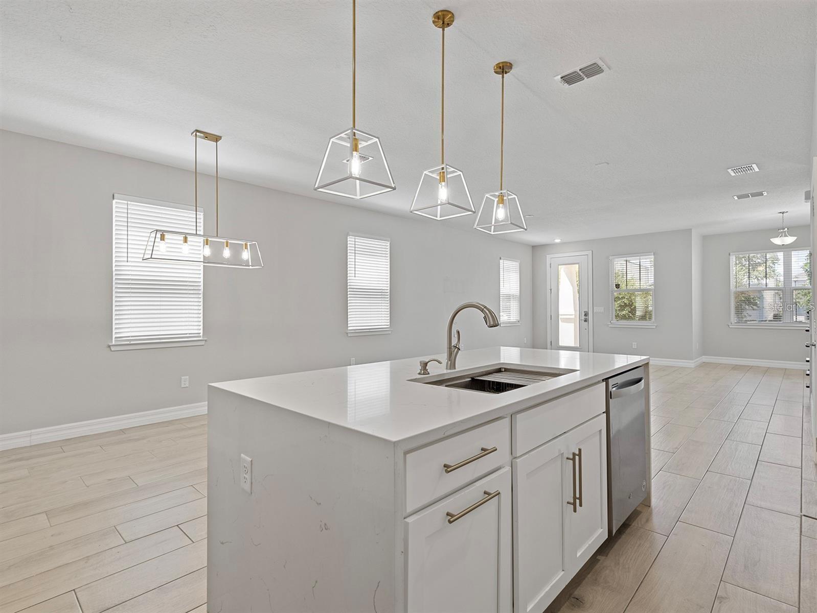 Image 10 of 43 For 14341 Lanikai Beach Drive