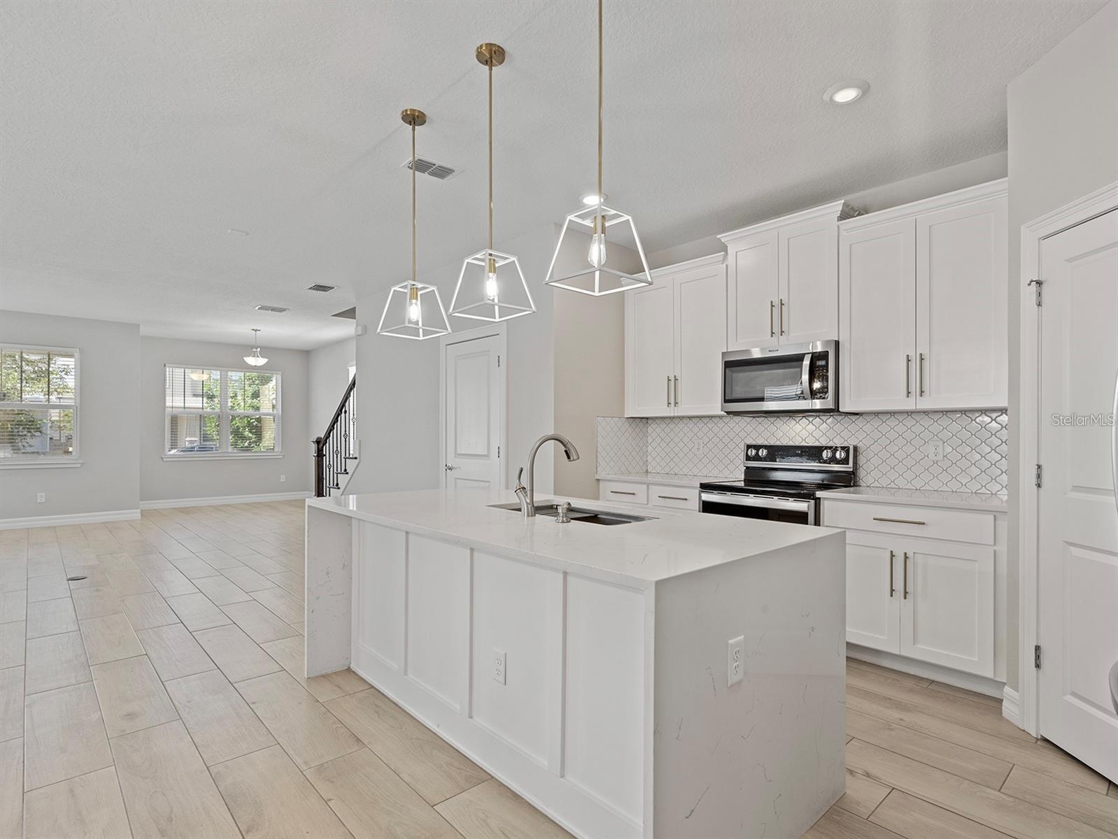 Image 12 of 43 For 14341 Lanikai Beach Drive