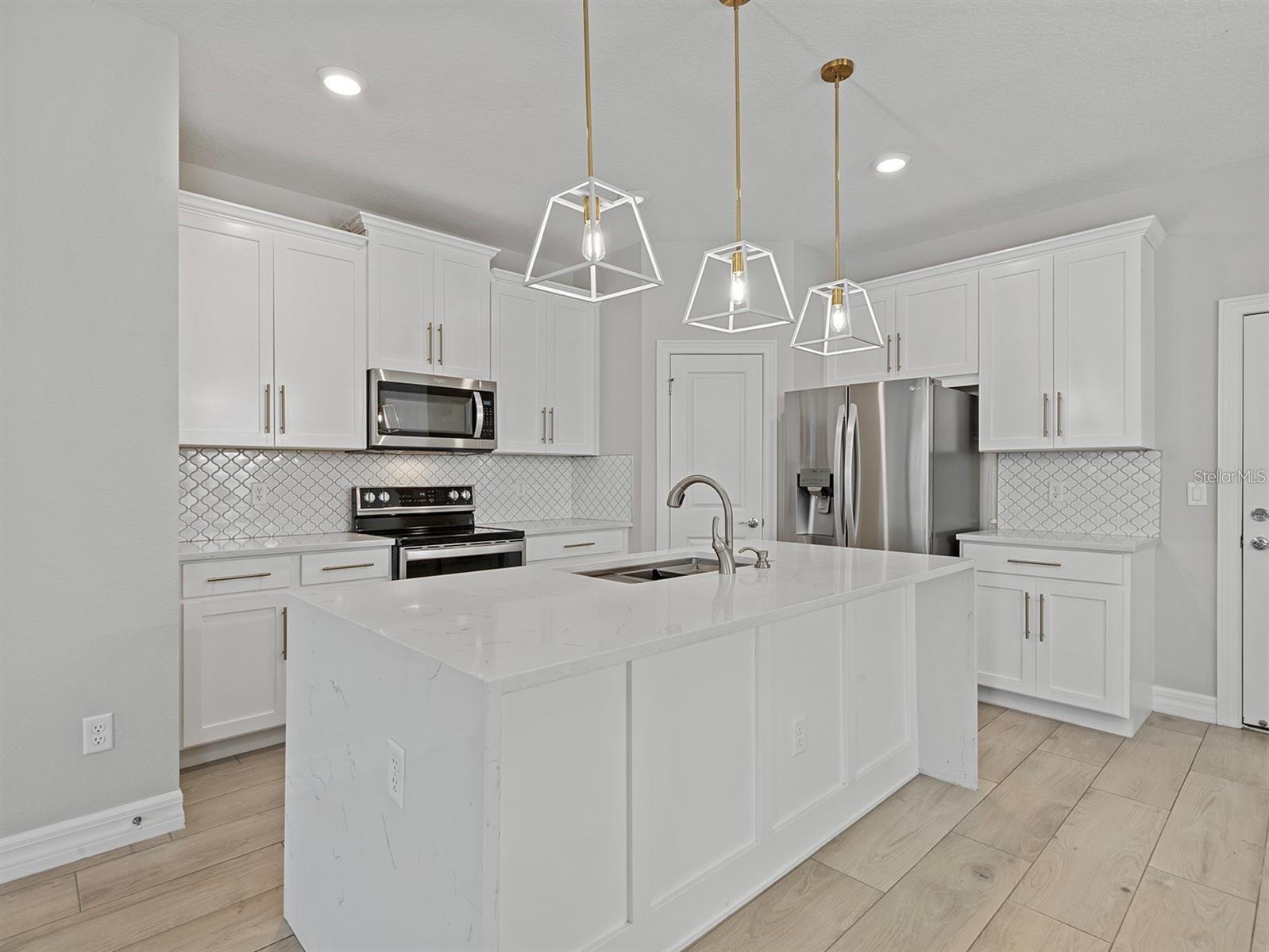 Image 13 of 43 For 14341 Lanikai Beach Drive