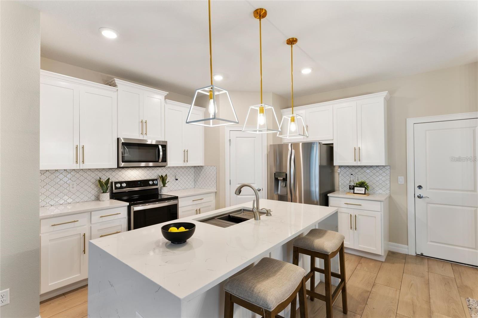 Image 36 of 43 For 14341 Lanikai Beach Drive