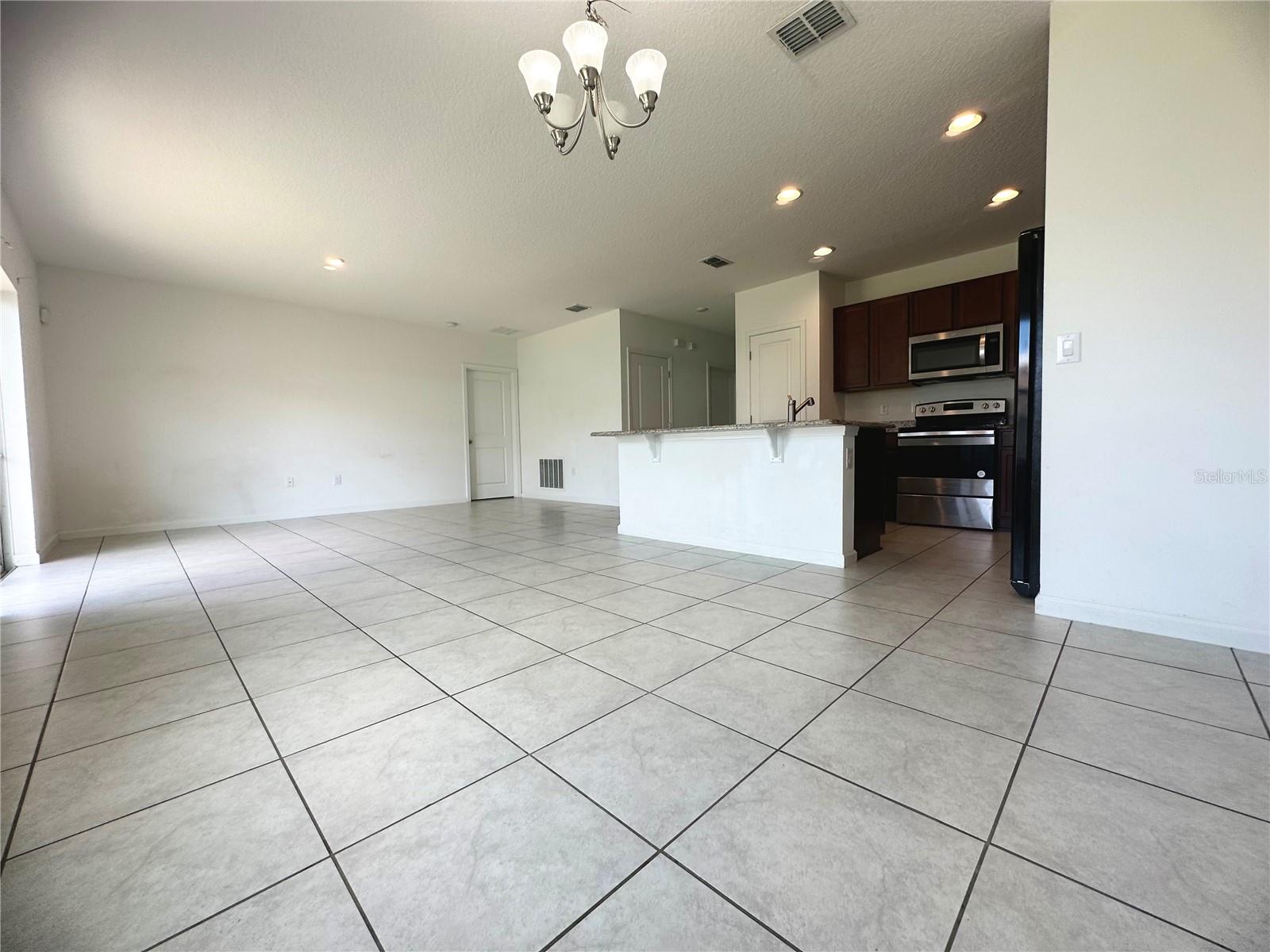 Image 2 of 14 For 819 Fillmore Court