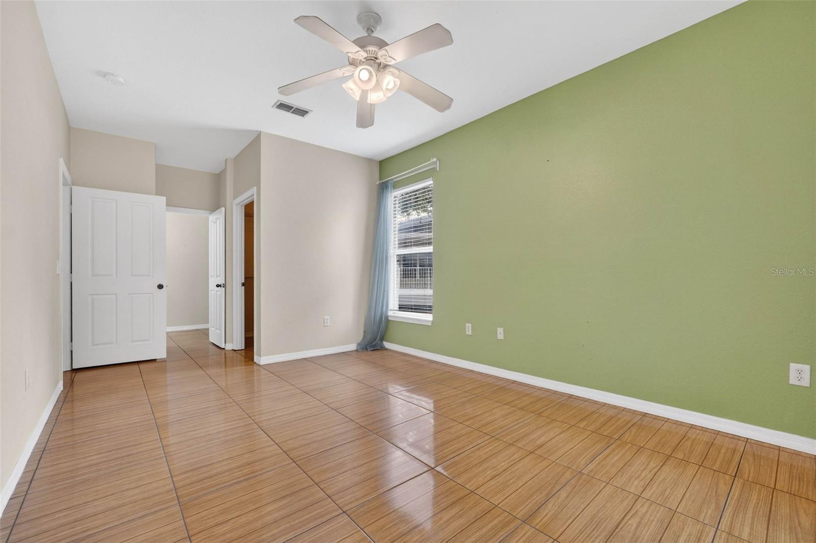 Image 43 of 62 For 5011 Hemingway Circle 5011