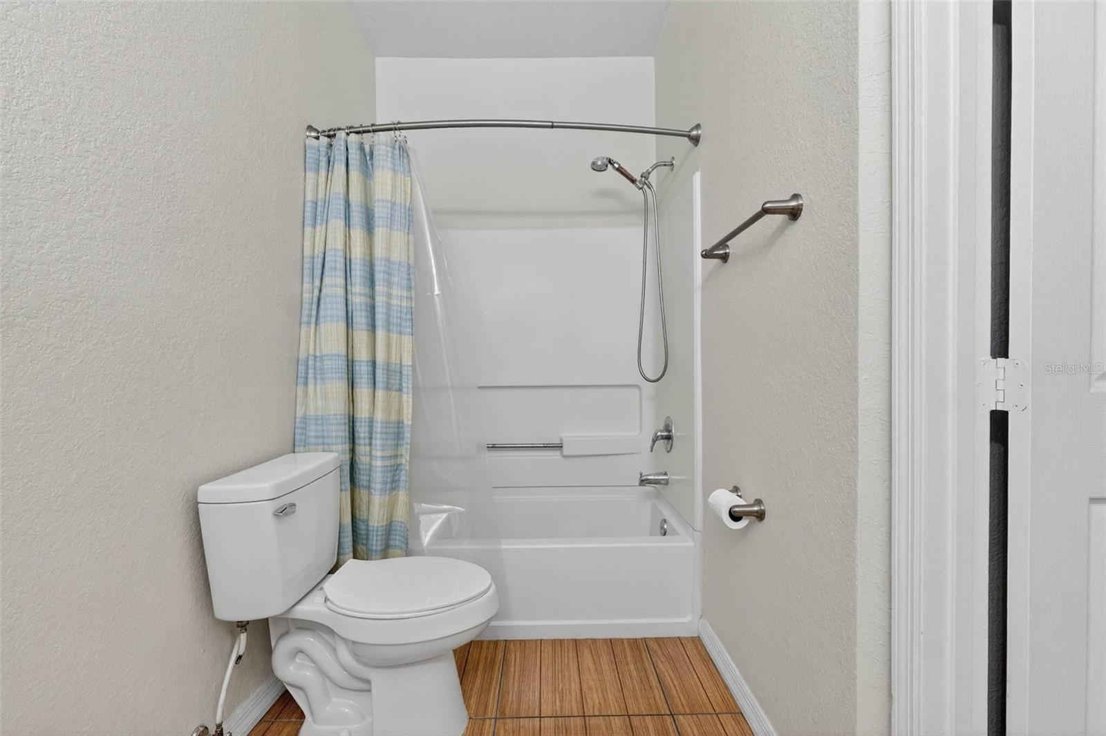 Image 47 of 62 For 5011 Hemingway Circle 5011