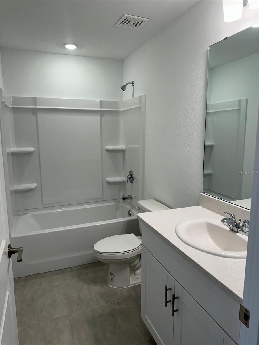 Image 9 of 14 For 5160 Quakers Place