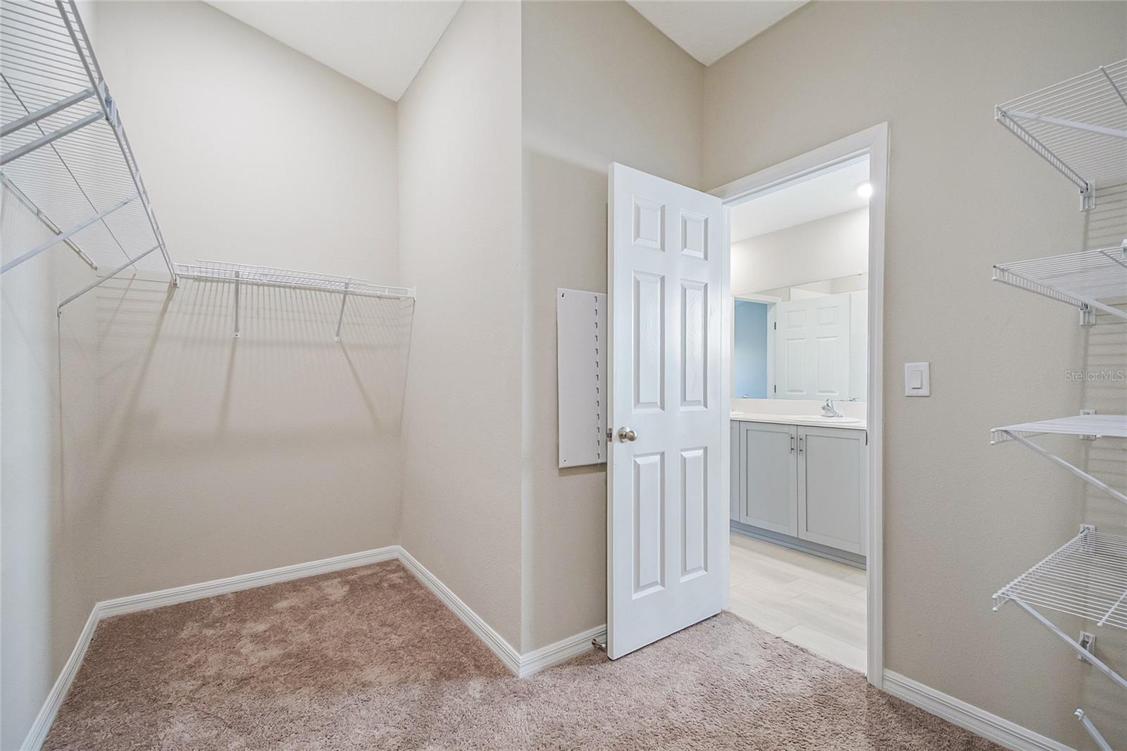 Image 16 of 30 For 1345 Derry Avenue