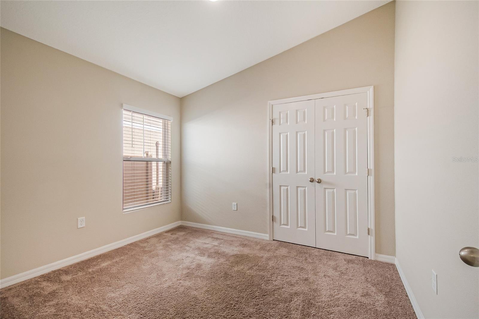 Image 21 of 30 For 1345 Derry Avenue