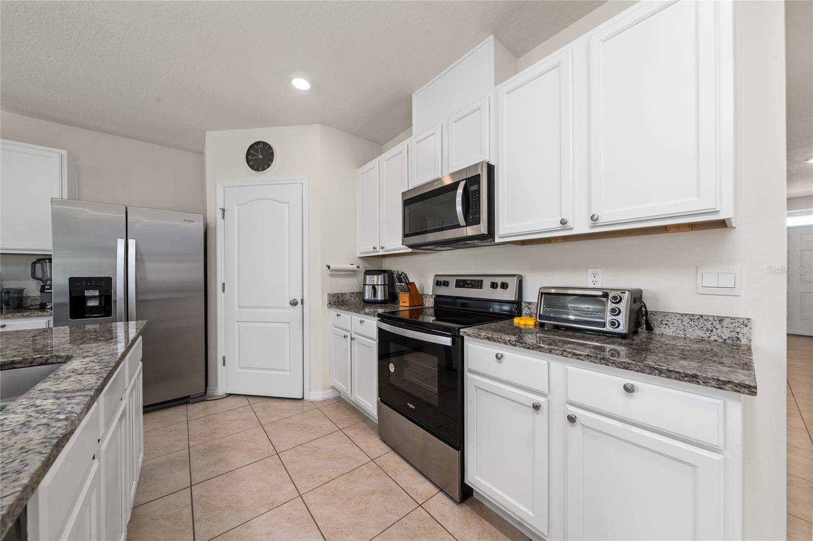 Image 21 of 36 For 1511 Wax Myrtle Way