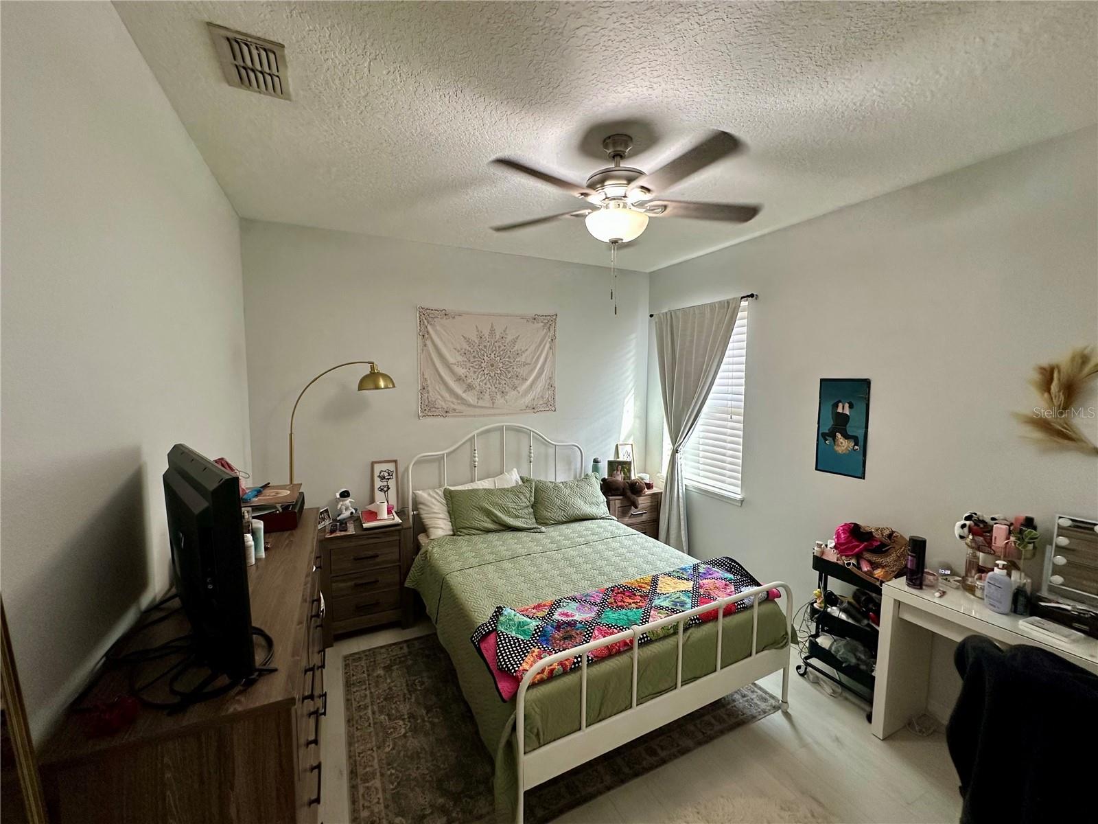 Image 12 of 37 For 13312 Longacre Drive