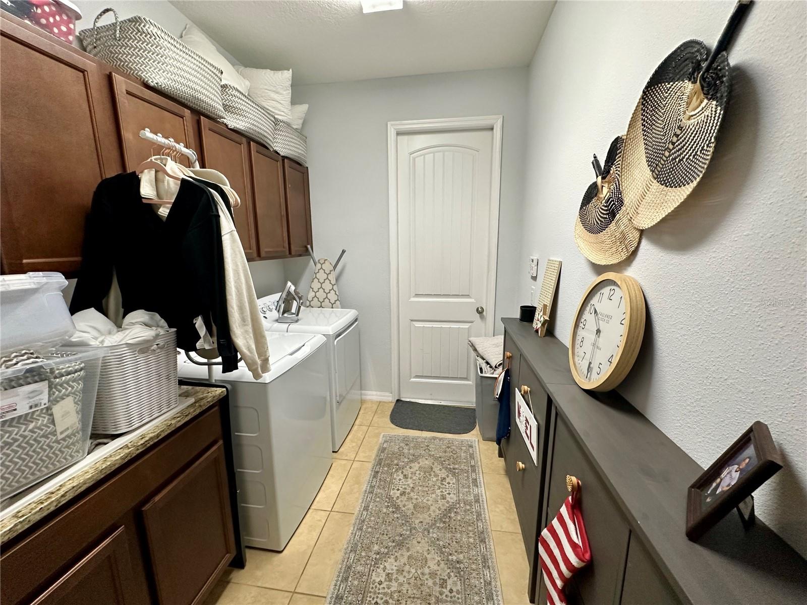 Image 28 of 37 For 13312 Longacre Drive