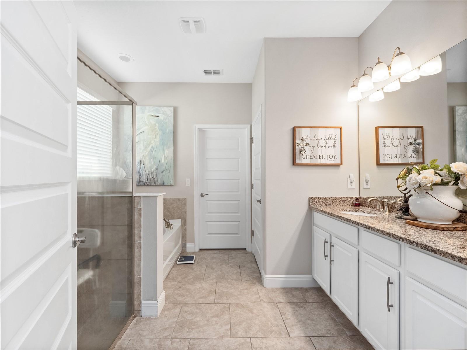 Image 21 of 38 For 1729 Benoit Terrace