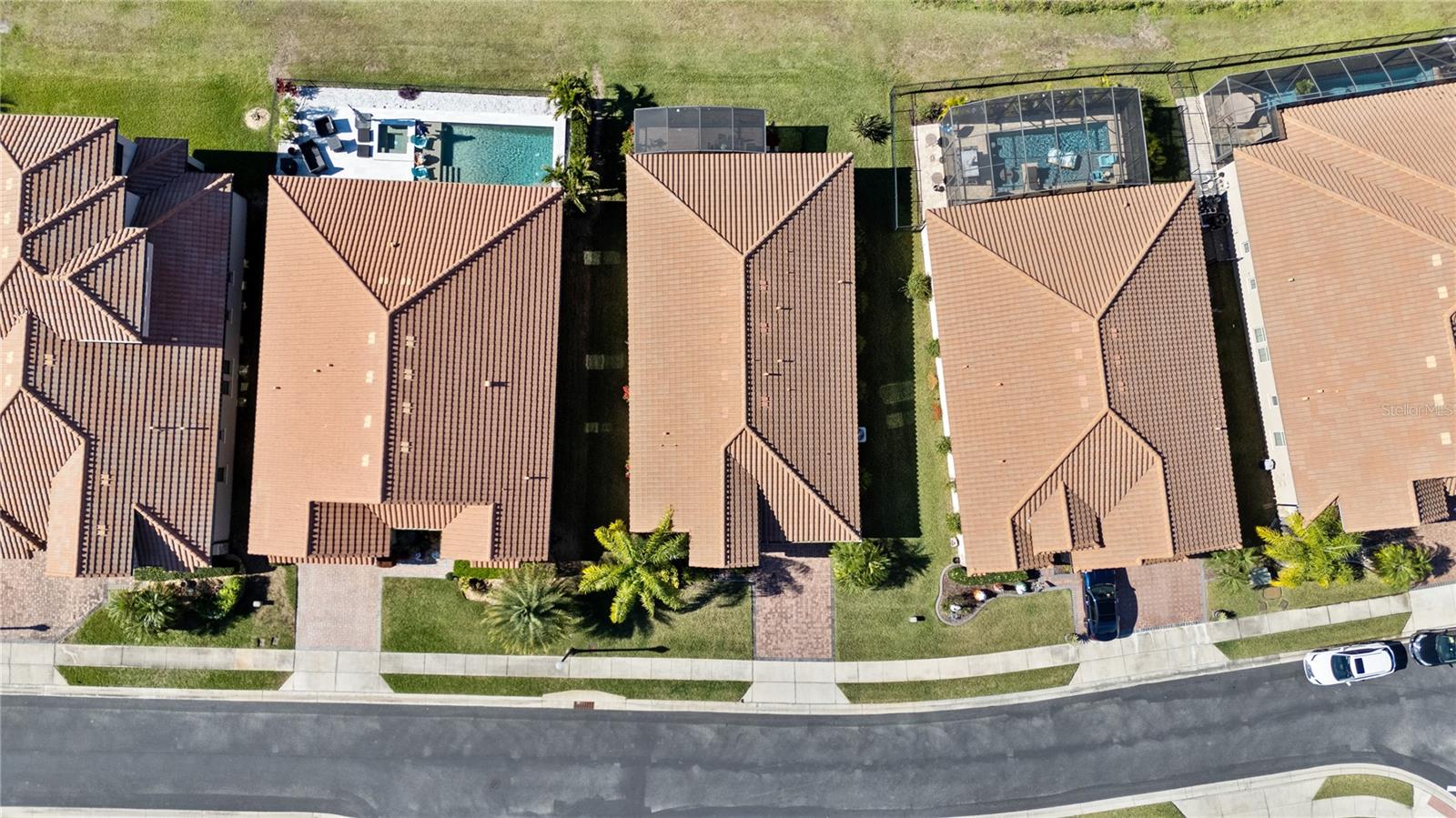 Image 34 of 38 For 1729 Benoit Terrace