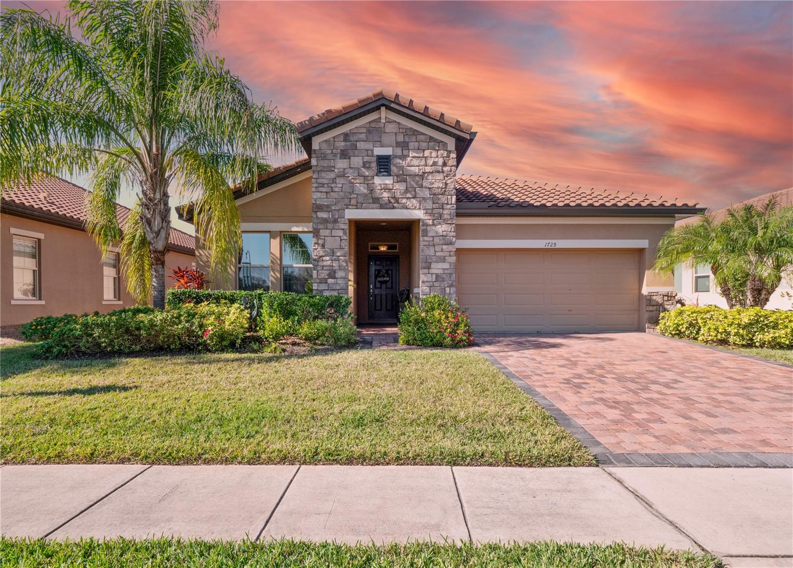 Image 35 of 38 For 1729 Benoit Terrace