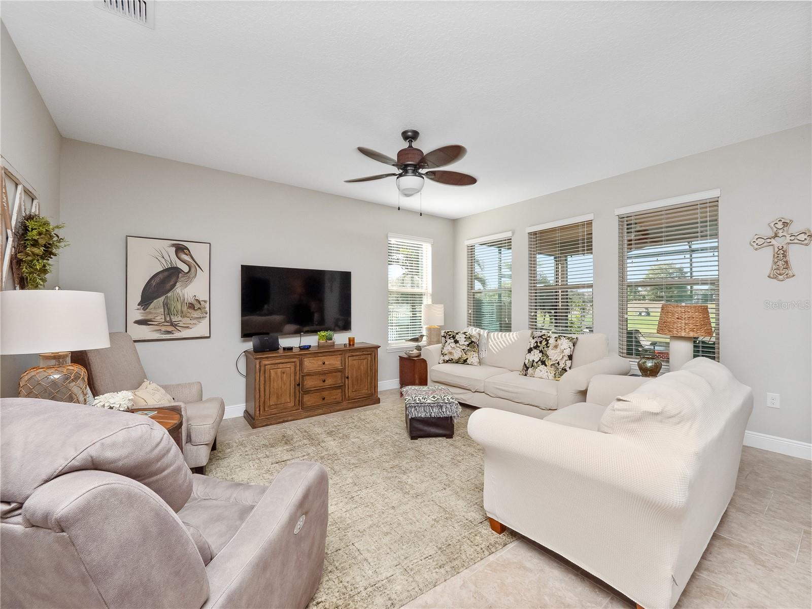 Image 4 of 38 For 1729 Benoit Terrace