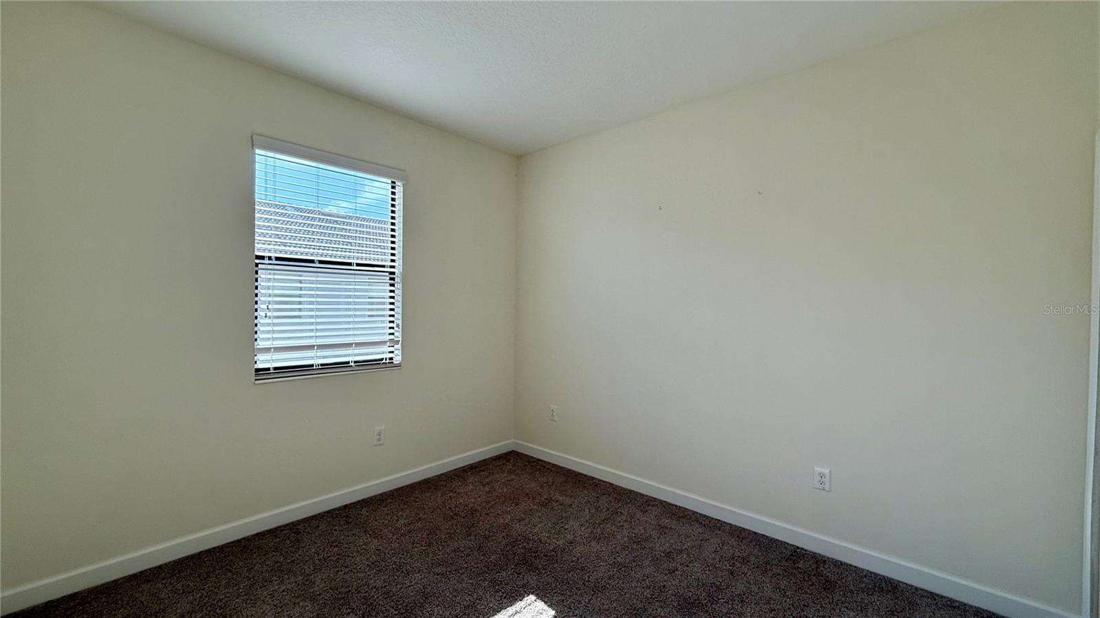 Image 10 of 27 For 8548 Zoeller Hills Drive