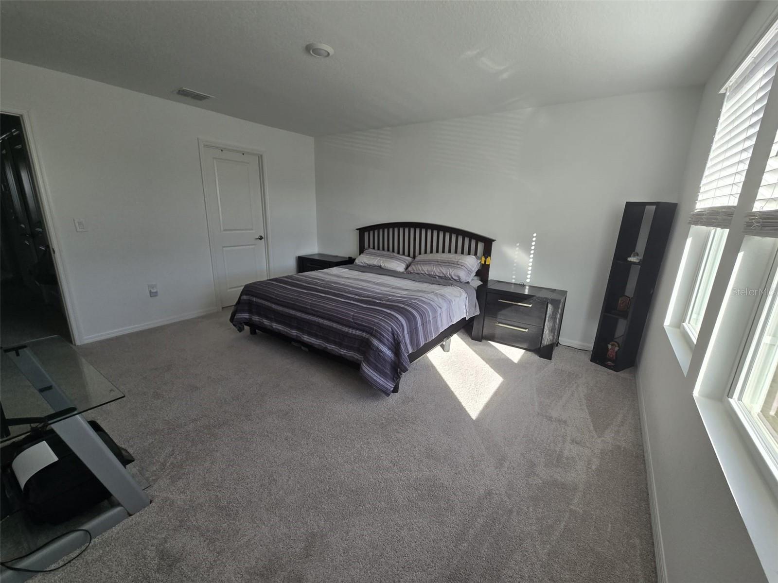 Image 8 of 21 For 2624 Penguin Boulevard N-a