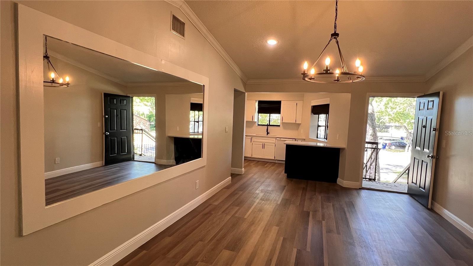 Image 11 of 37 For 1716 Foxhall Circle 1716