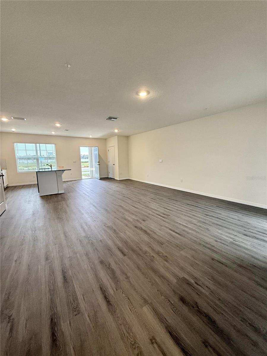 Image 3 of 11 For 2701 Gouda Drive