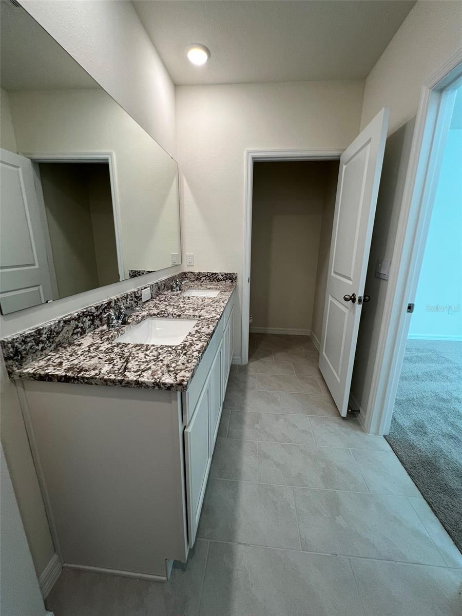 Image 13 of 27 For 1508 Ellesmere Avenue