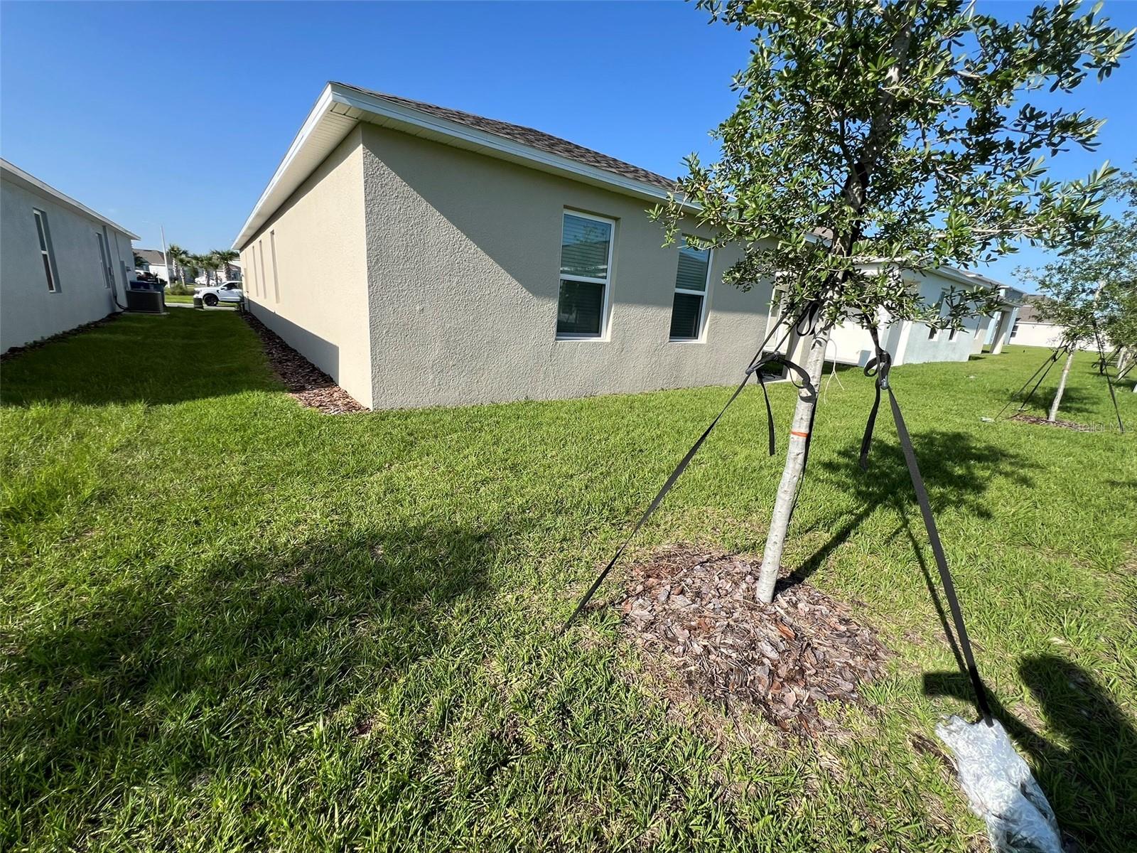 Image 19 of 27 For 1508 Ellesmere Avenue