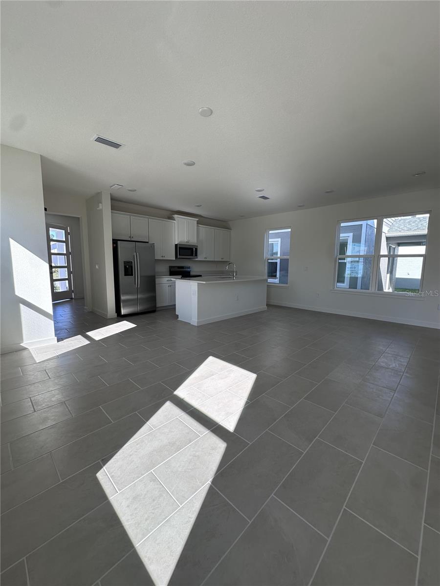 Image 11 of 63 For 2059 Iorio Street